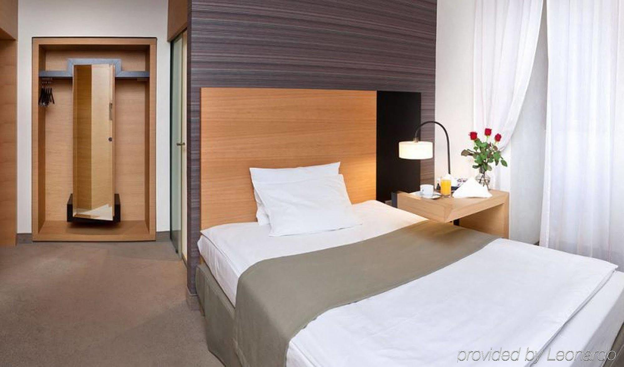 Hotel Bulwar Torun Room photo